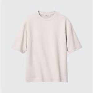 Uniqlo Airism Women’s T Shirt